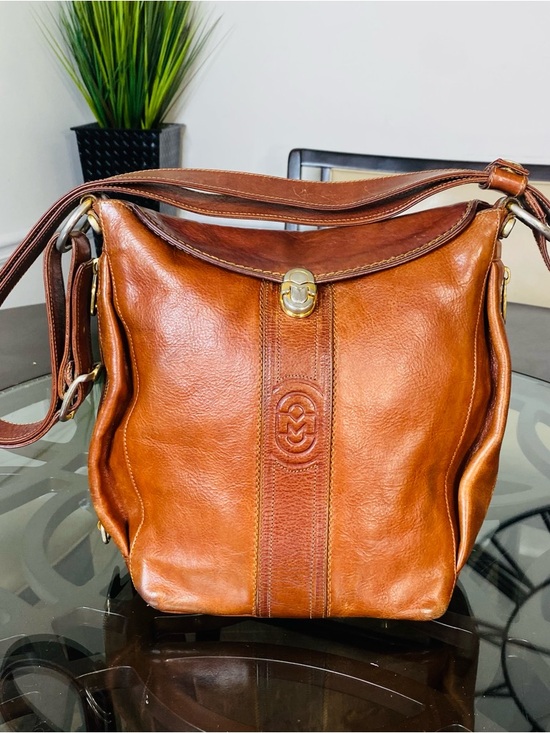 Marino Orlandi Handbags - Marino Orlandi Cognac Brown Leather Shoulder Bag